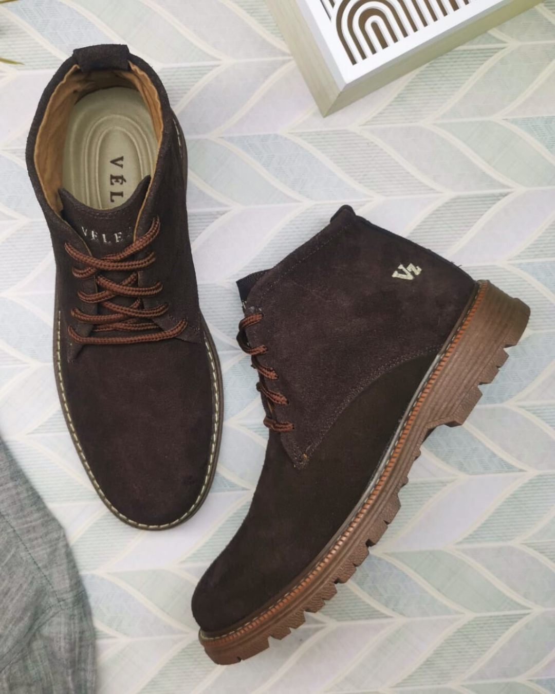 BOTIN VELEZ CUERO GENUINO CARNAZA